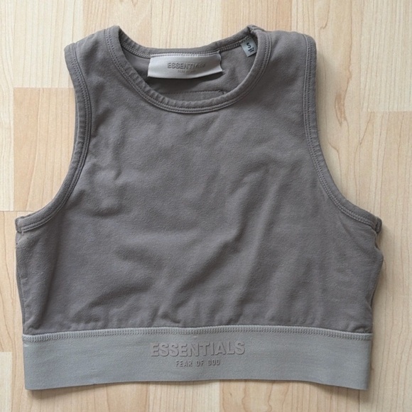 Fear of God Tops - Essentials Fear of God grey cropped tank top, size S